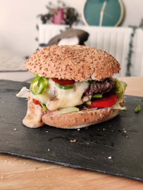 Burger montagnard au morbier